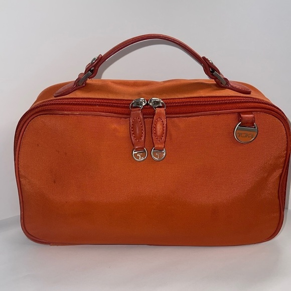 Tumi Large Orange Nylon Zip Around Clutch Dopp Travel Cosmetics Case - Picture 1 of 14